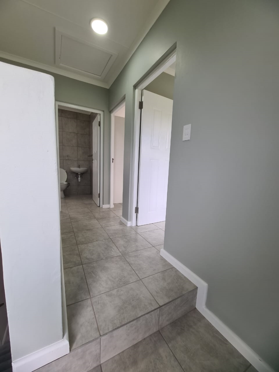 2 Bedroom Property for Sale in Kidds Beach Eastern Cape